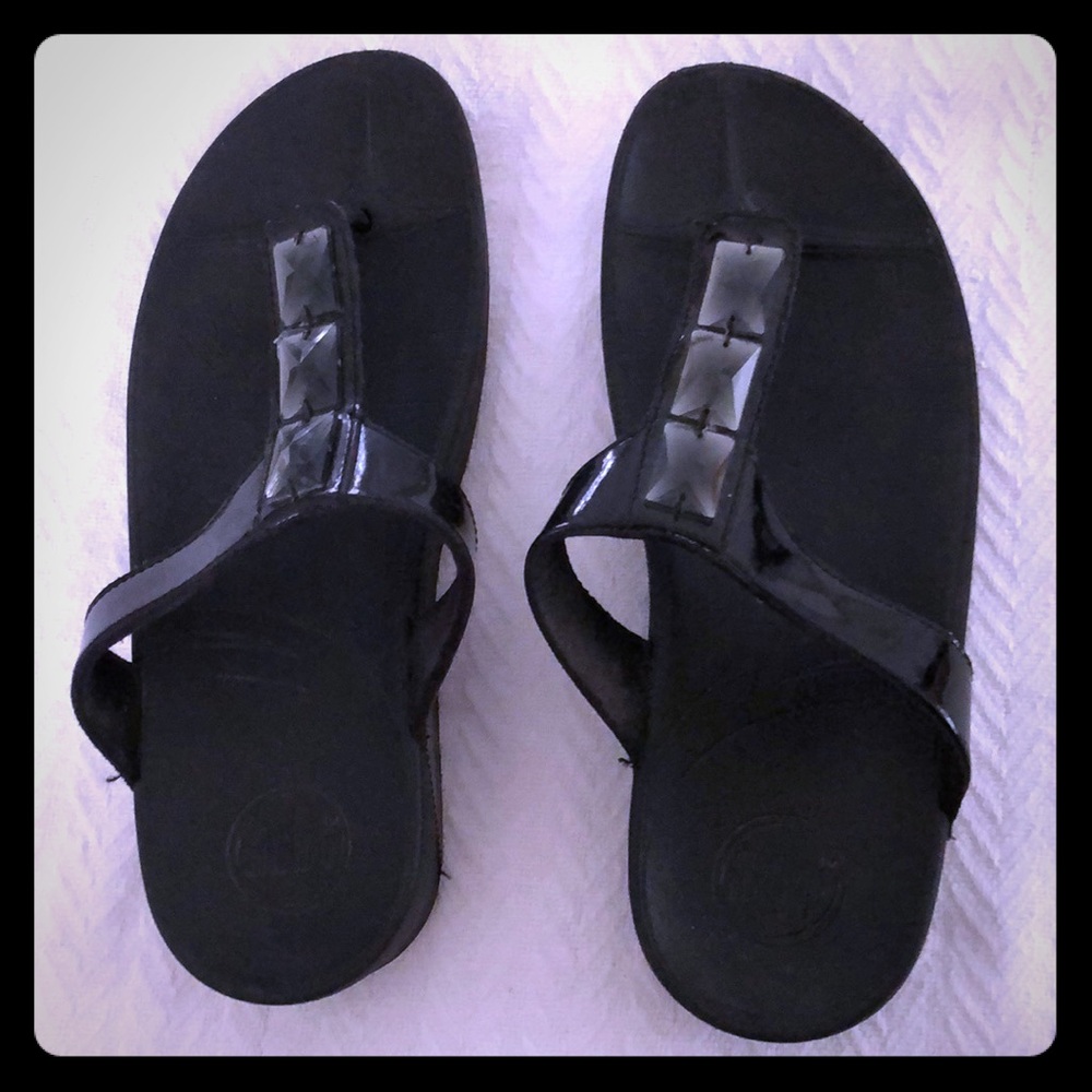 Lightly Worm Fit Flops